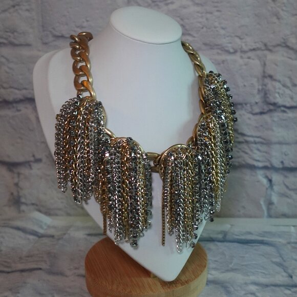 Banana Replublic Jewelry - Vintage Banana Republic Waterfall Necklace